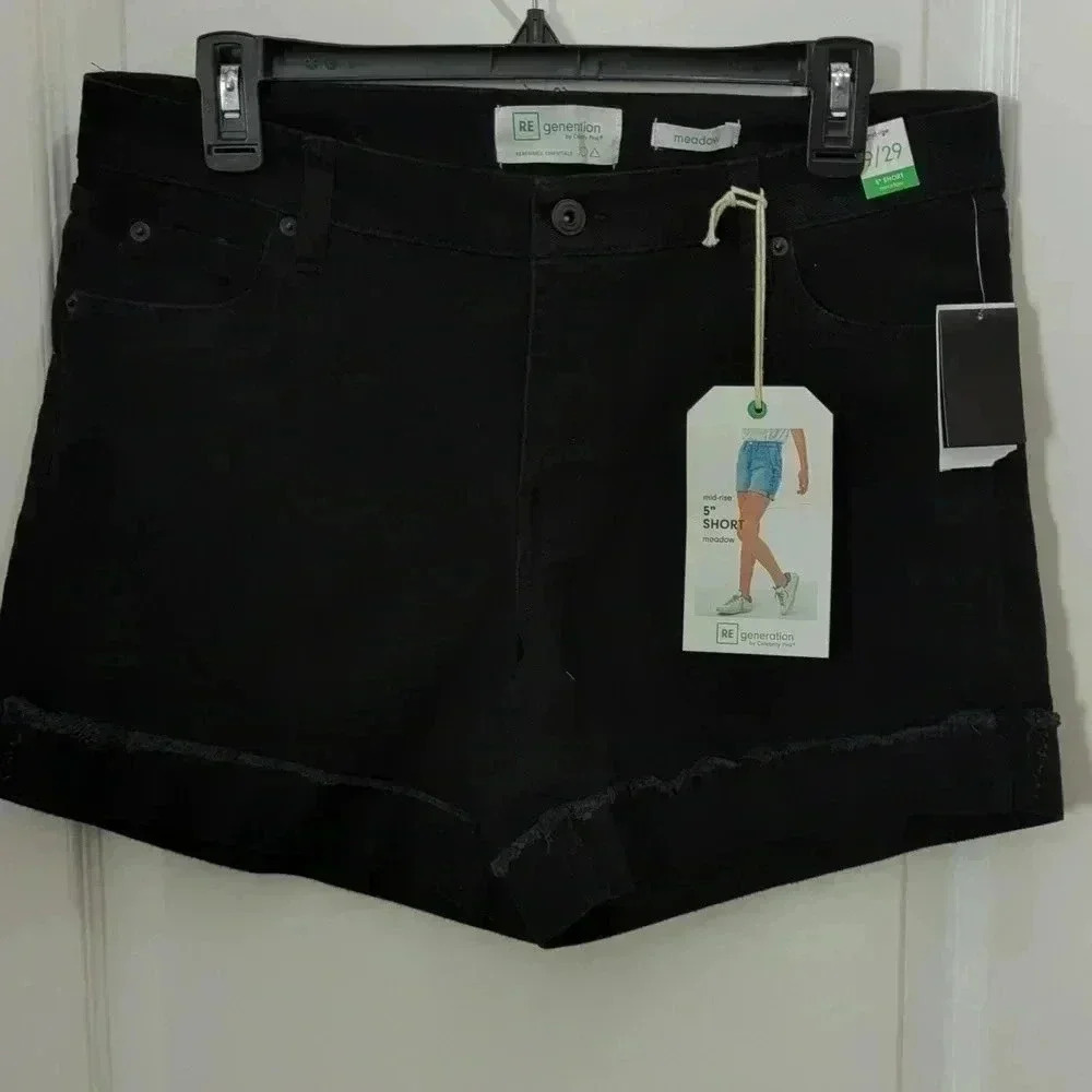 Re generation by celebrity pink mid rise black shorts